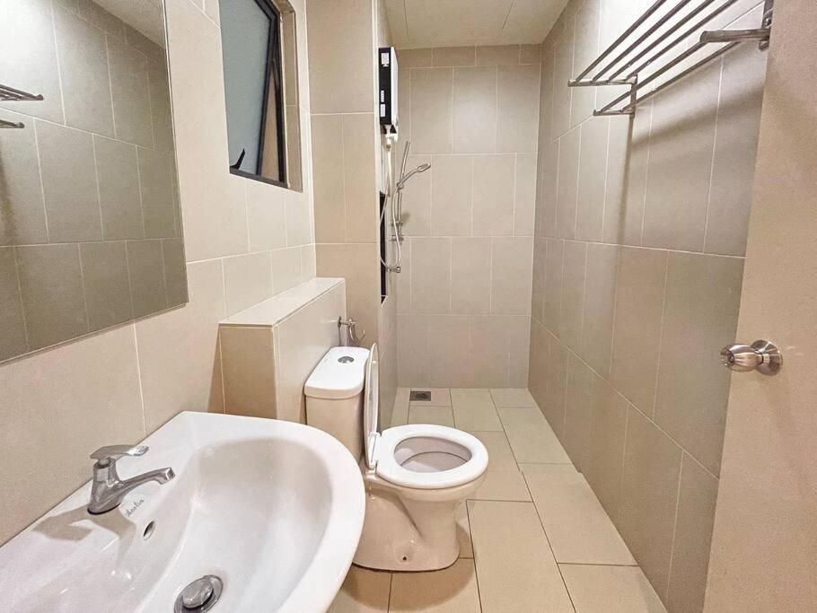 Apartment Getaway Waterpark And *